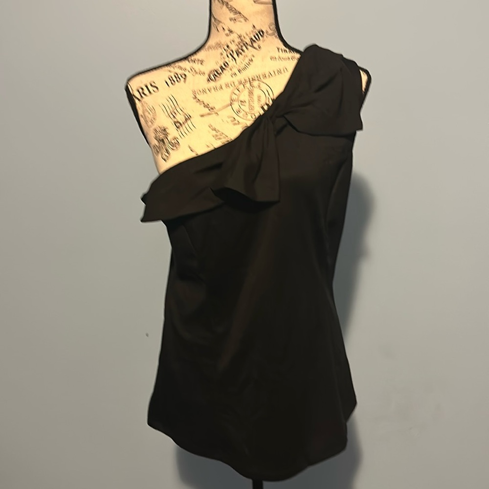 Dress top